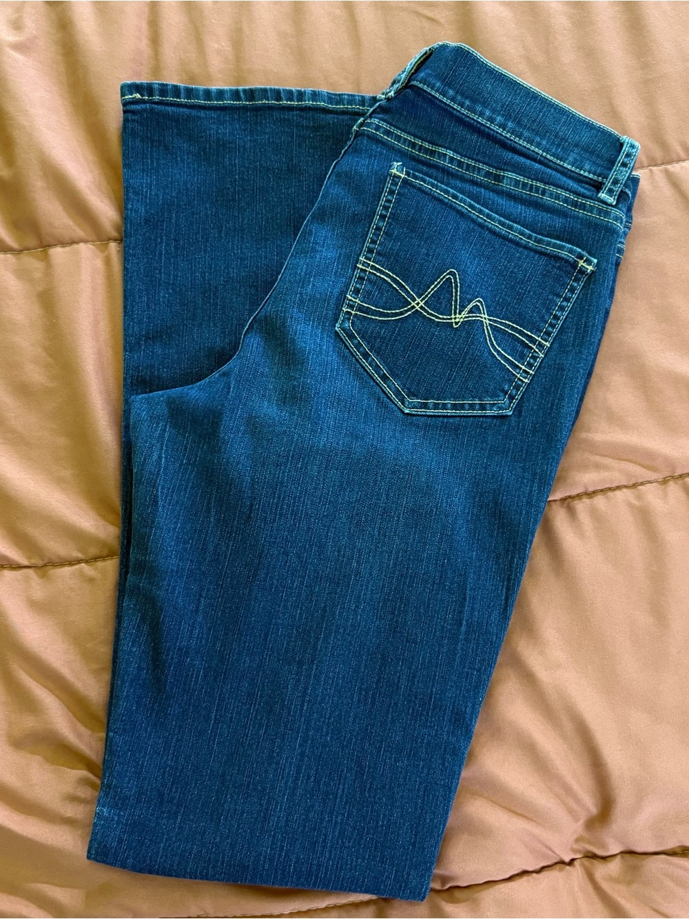 New York & Company Women’s Bootcut Jeans size 10 average